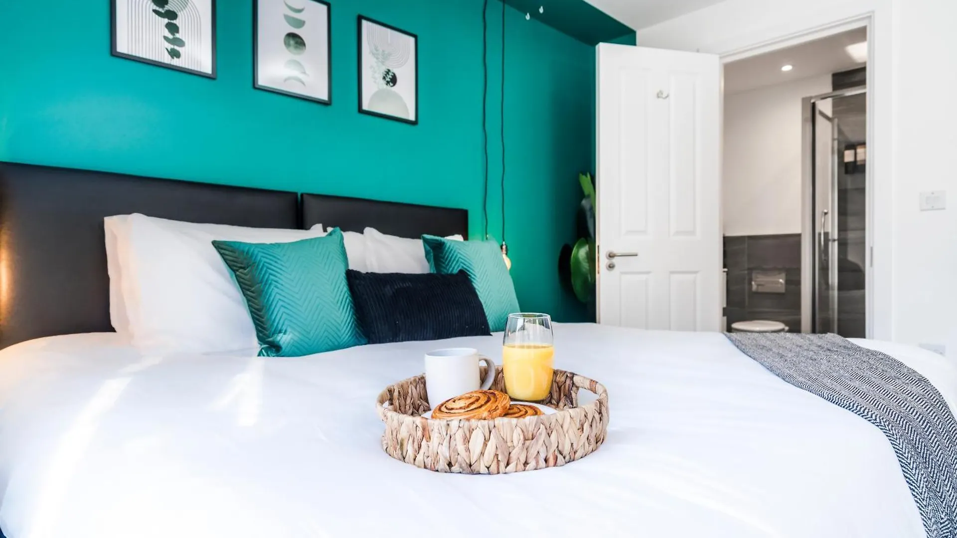 Stylish Apt Near O2, Canary Wharf & Isle Of Dogs London Apartment