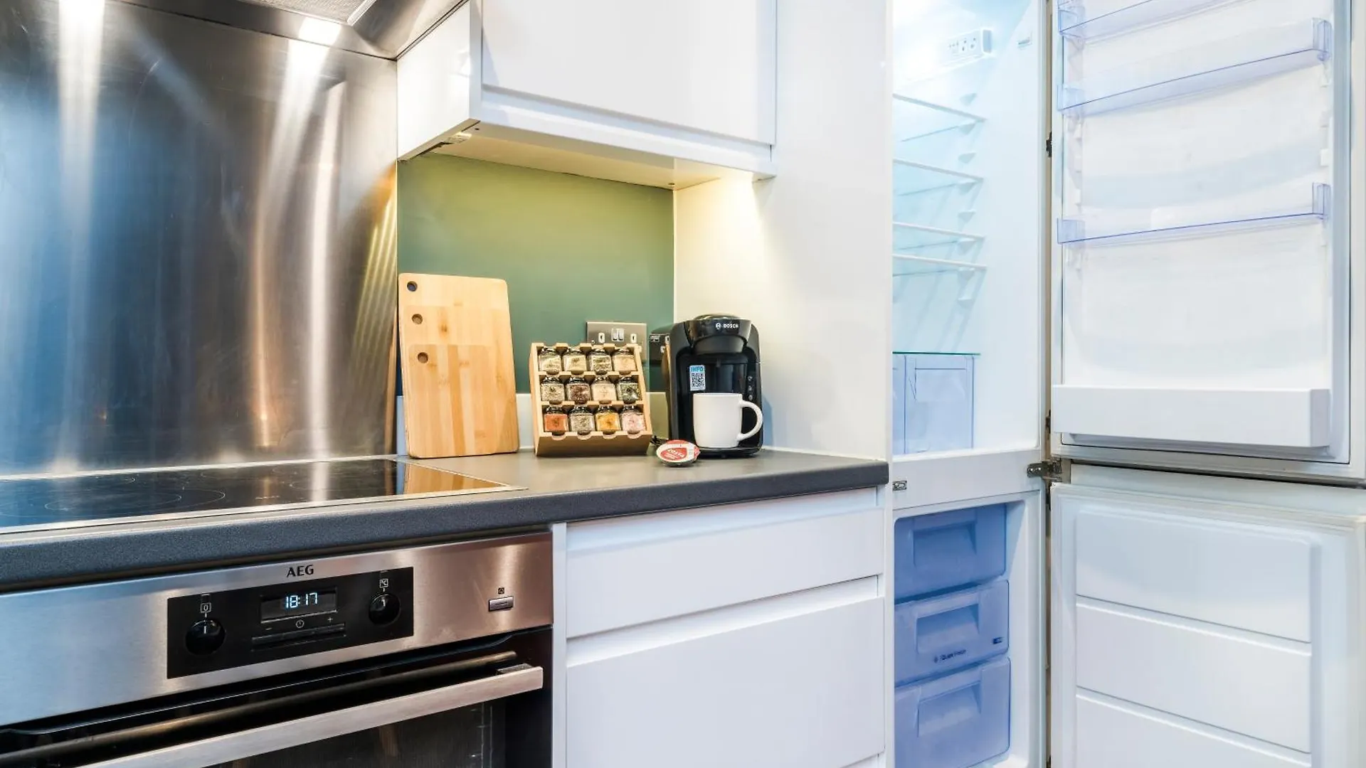 Apartment Stylish Apt Near O2, Canary Wharf & Isle Of Dogs London